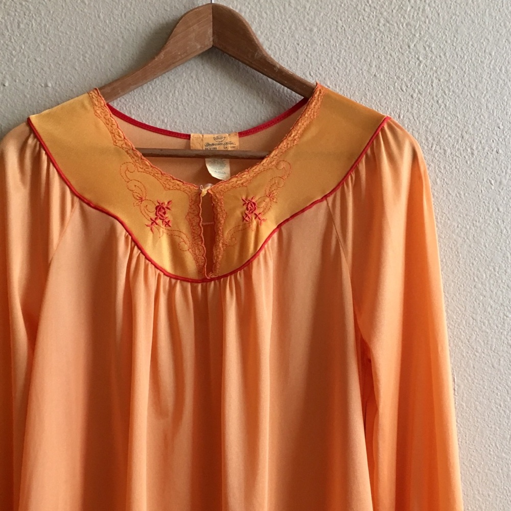 Vintage 70s Tangerine Dream Nightgown with Red Accents - Picture 2 of 5
